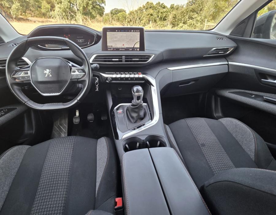 PEUGEOT 3008 ACTIVE